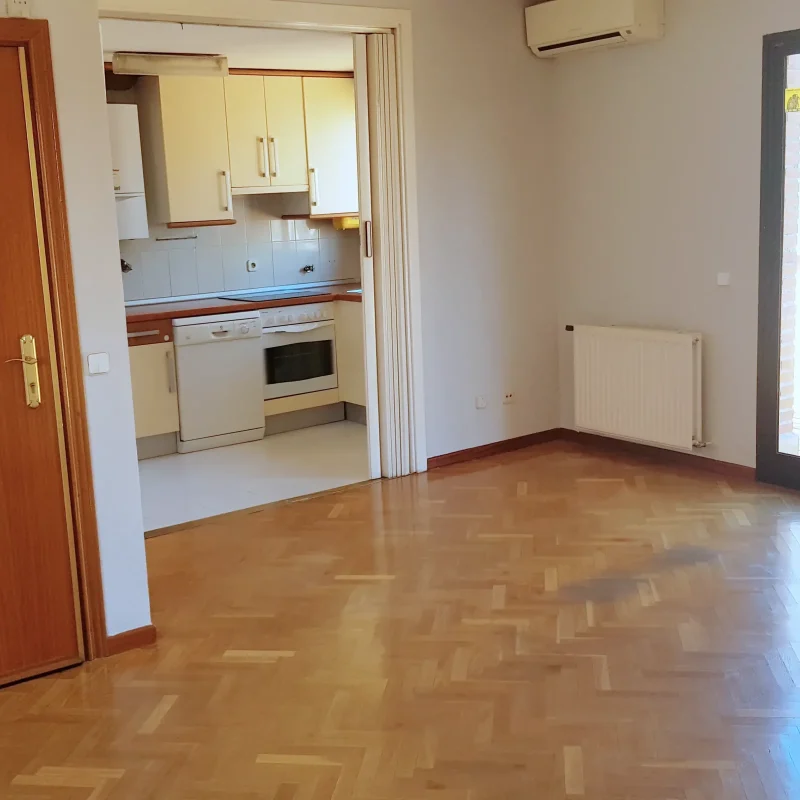 Calle Laurel 1 - Salon